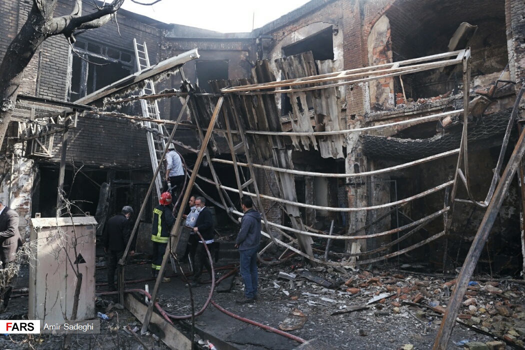 تصاویری تازه از آتش سوزی بازار تاریخی تبریز